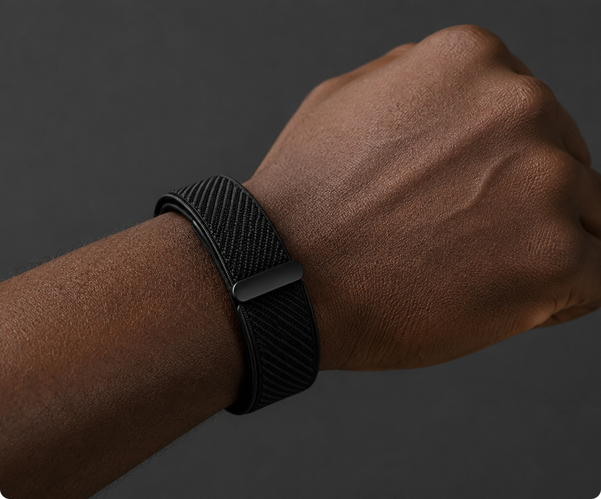 STATRA Band on wrist